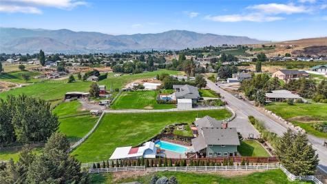 2716 8th Street NE East Wenatchee WA 98802