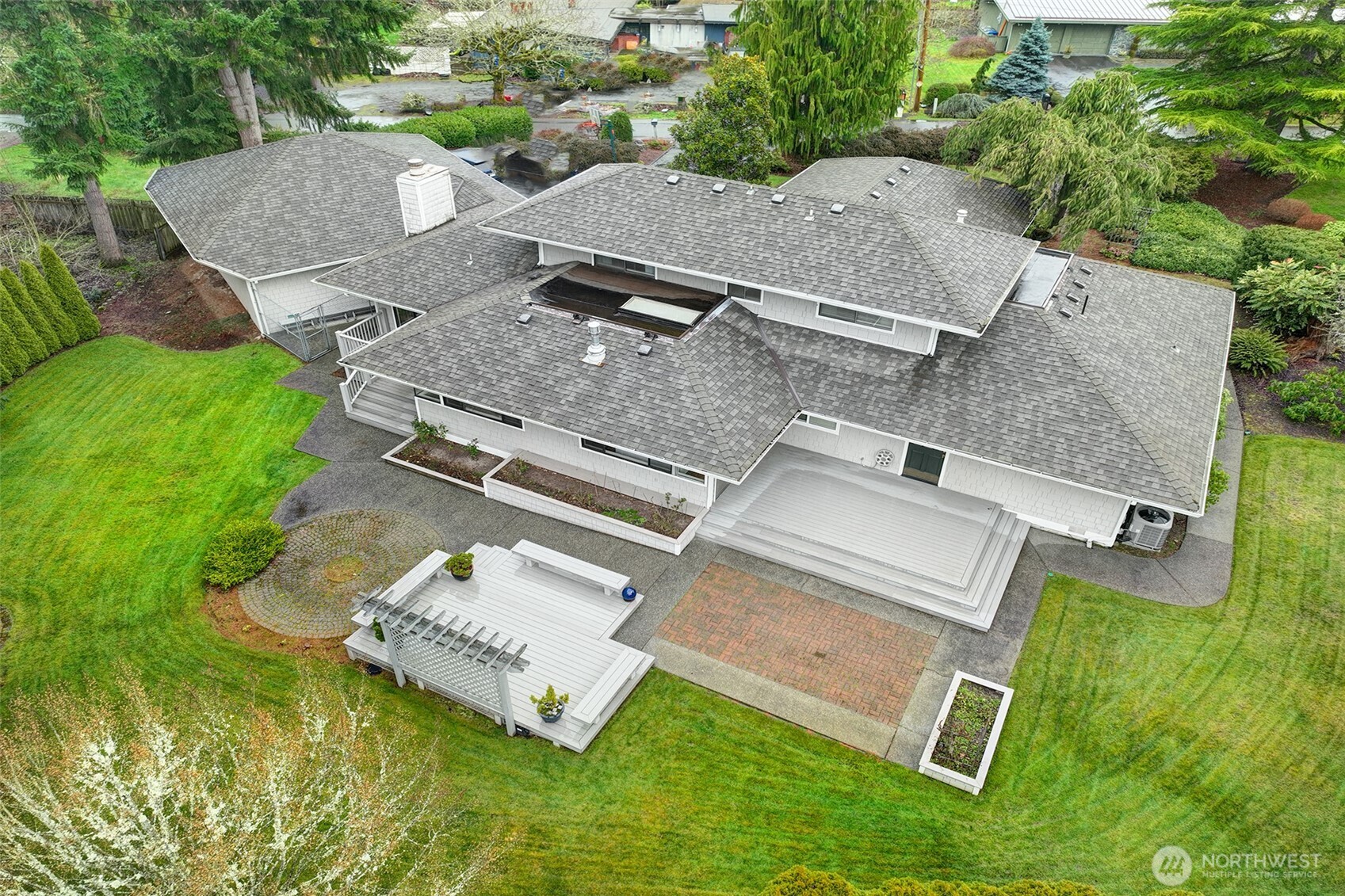 243 140th Avenue NE Bellevue WA 98005