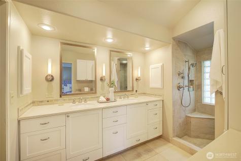 243 140th Avenue NE Bellevue WA 98005