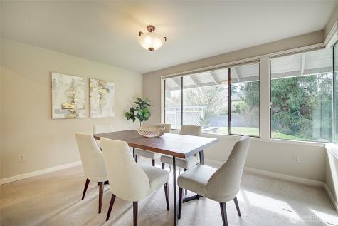 243 140th Avenue NE Bellevue WA 98005