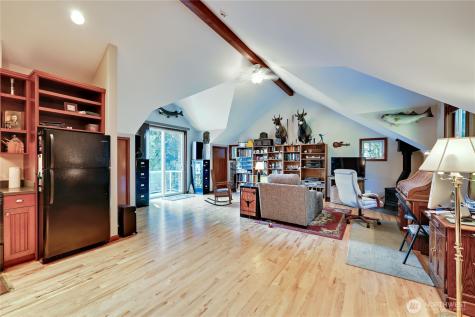 644 Bywater Way Port Ludlow WA 98365