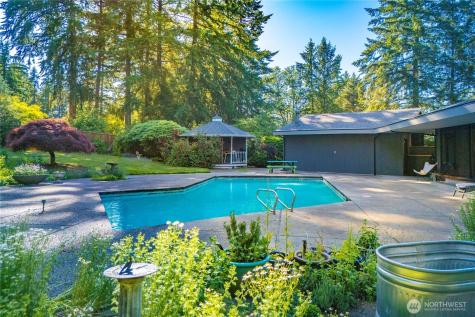 6702 77th Street W Lakewood WA 98499