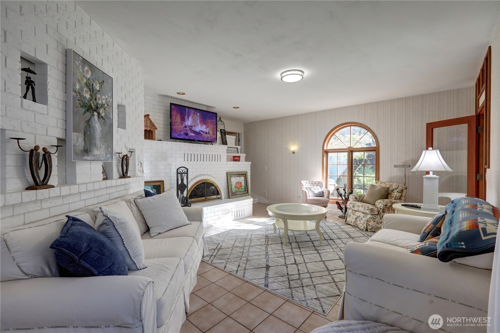 50 E Laurel Park Union WA 98592