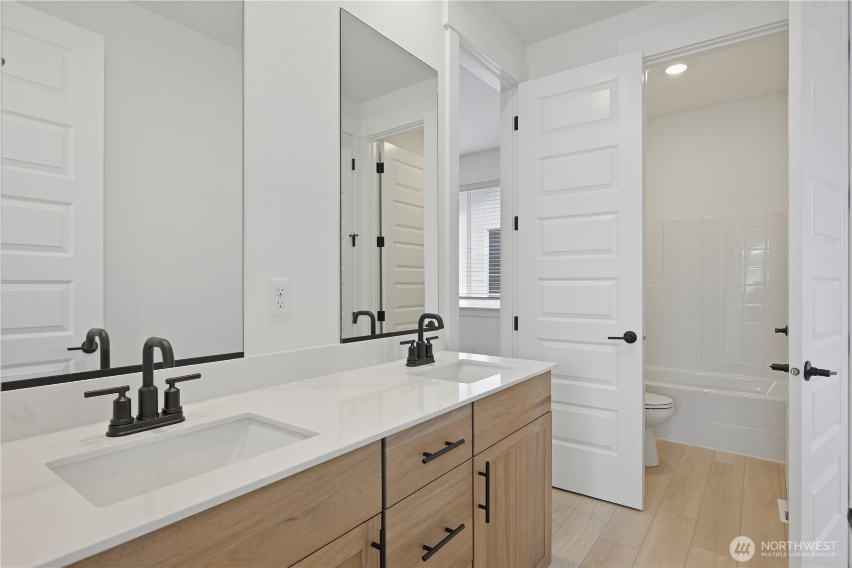 32189 Pacific Avenue SE Black Diamond WA 98010