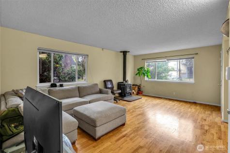 622 141st Street S Parkland WA 98444