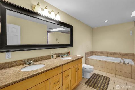 622 141st Street S Parkland WA 98444