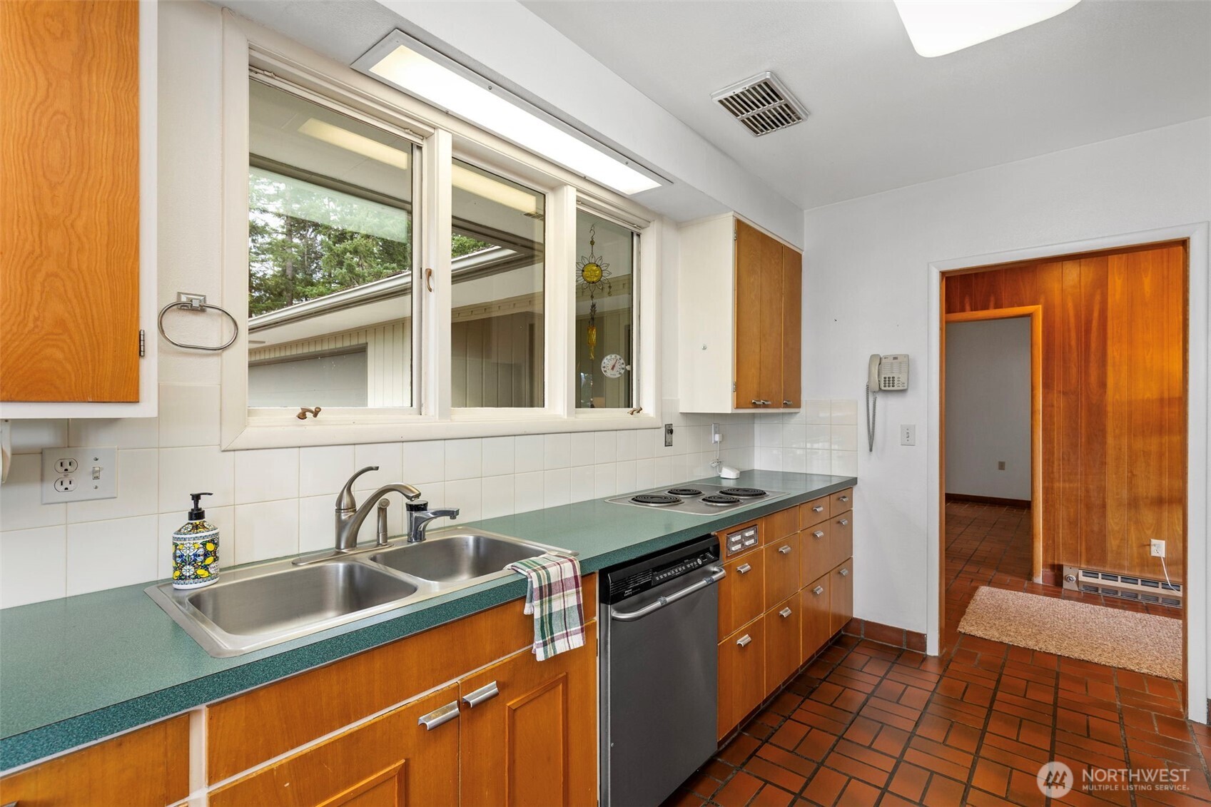 9428 Tracyton Boulevard NW Bremerton WA 98311