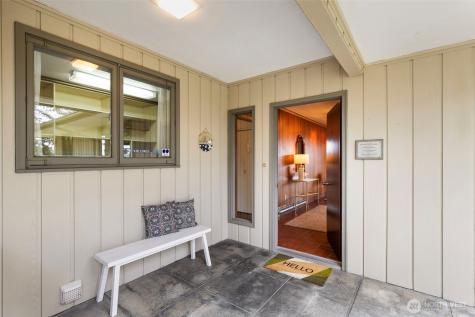 9428 Tracyton Bremerton WA 98311