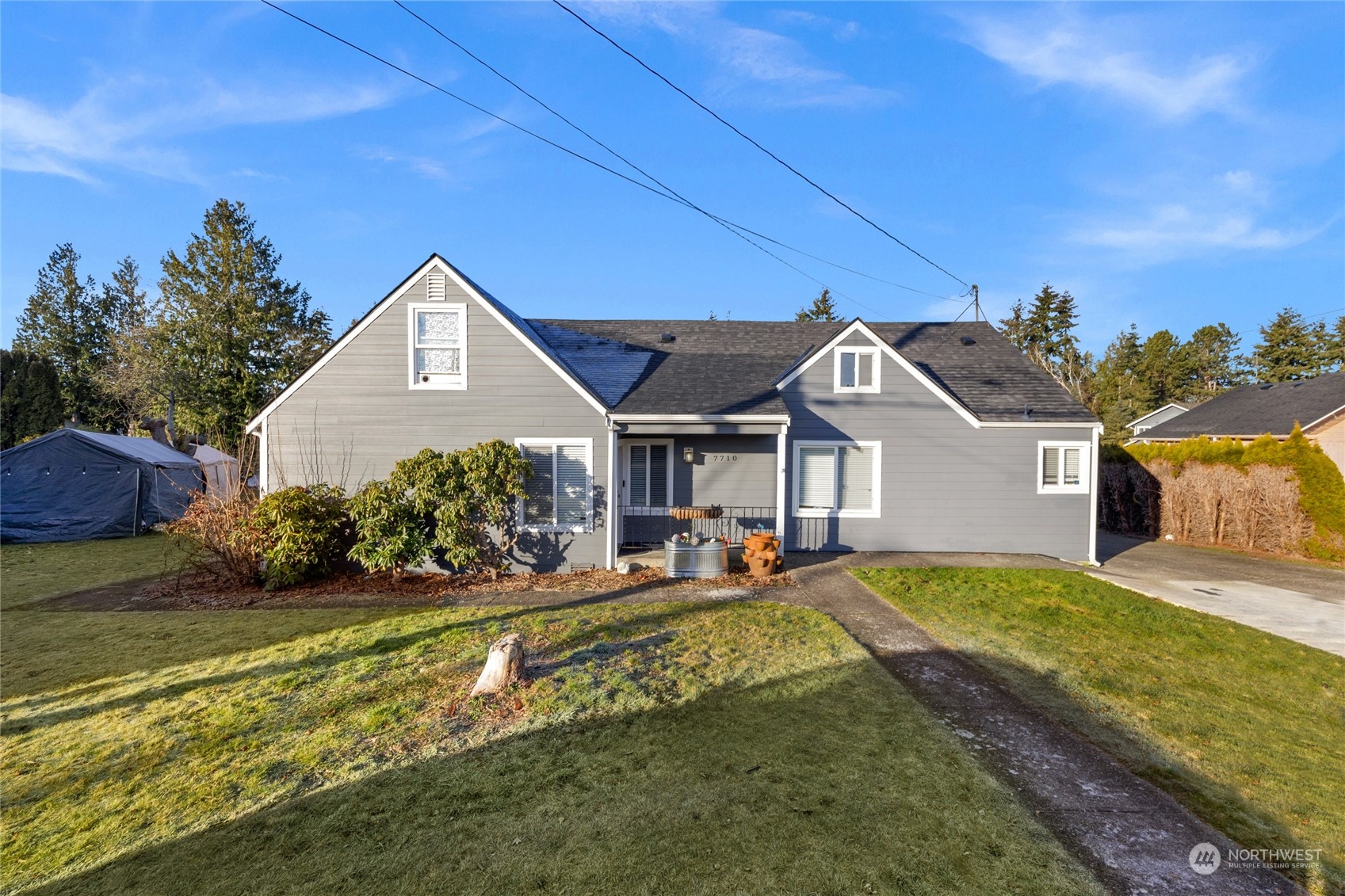 7710 Rainier Drive Everett WA 98203