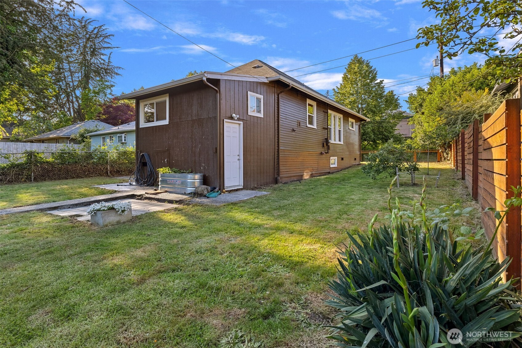 741 S Henderson Street Seattle WA 98108