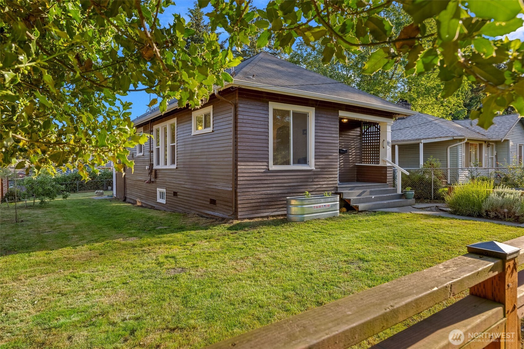 741 S Henderson Street Seattle WA 98108