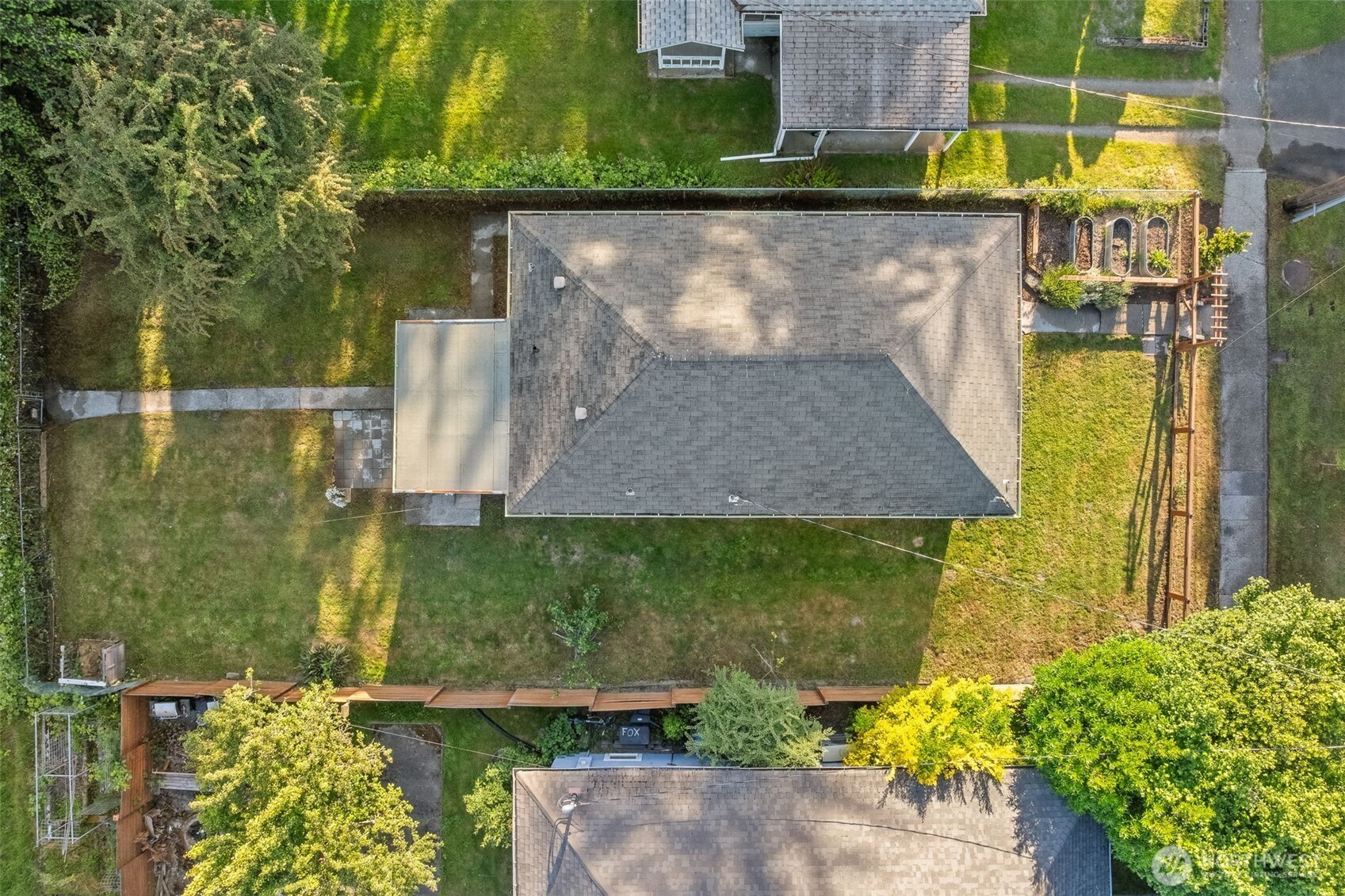 741 S Henderson Street Seattle WA 98108