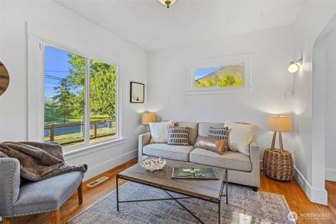 741 S Henderson Street Seattle WA 98108