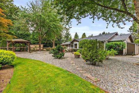 9610 346th Street S Roy WA 98580