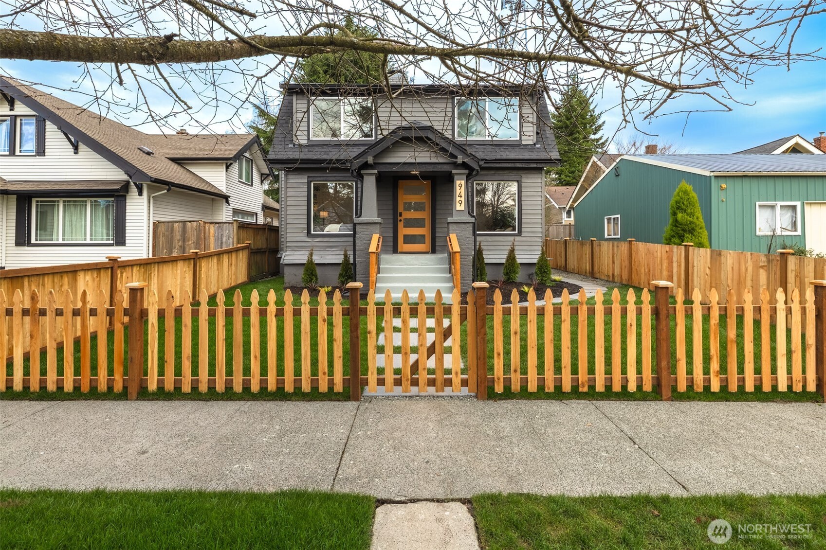 949 S Ridgewood Avenue Tacoma WA 98405