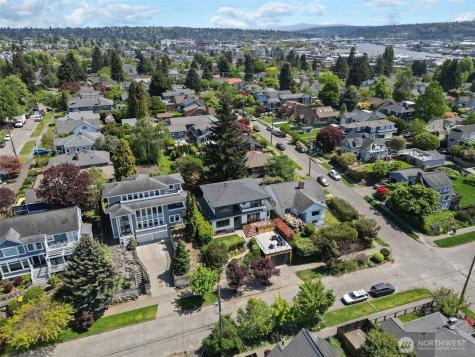 6008 34th Avenue NW Seattle WA 98107