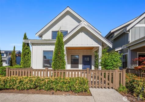22755 SE 14th Court Sammamish WA 98075