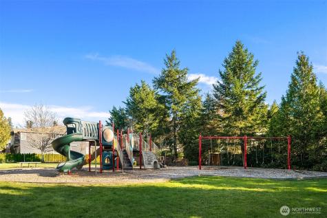 22755 SE 14th Court Sammamish WA 98075
