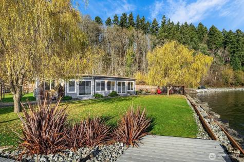 24410 Vashon Highway SW Vashon WA 98070