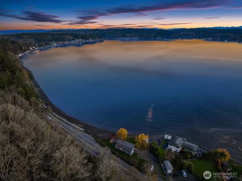 24410 Vashon Highway SW Vashon WA 98070
