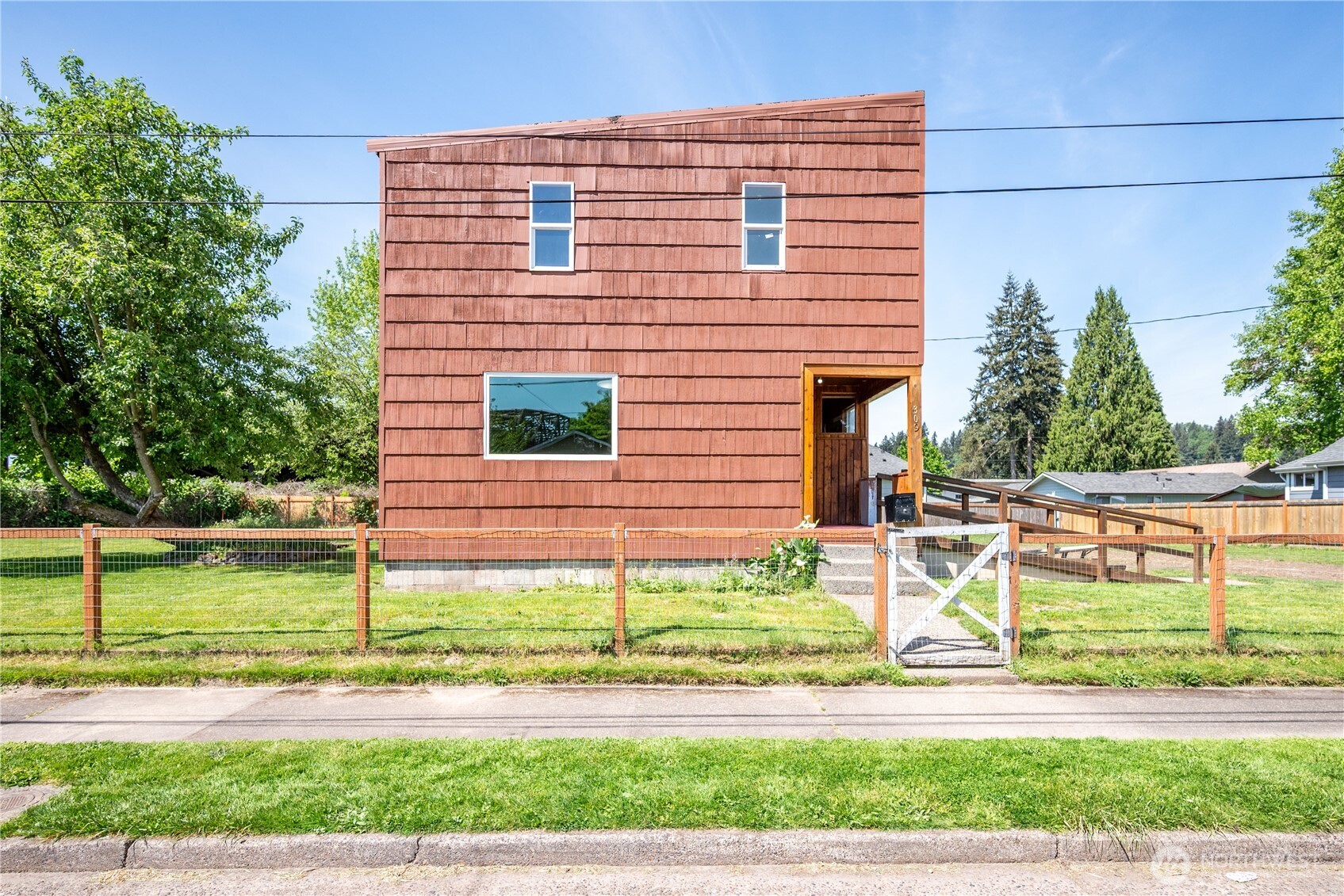 309 NW 2nd Avenue Kelso WA 98626