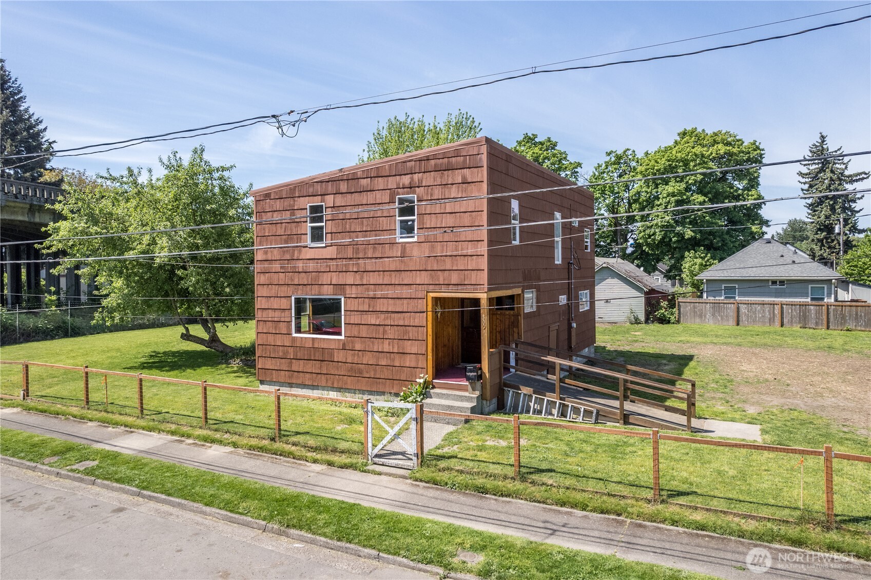 309 NW 2nd Avenue Kelso WA 98626