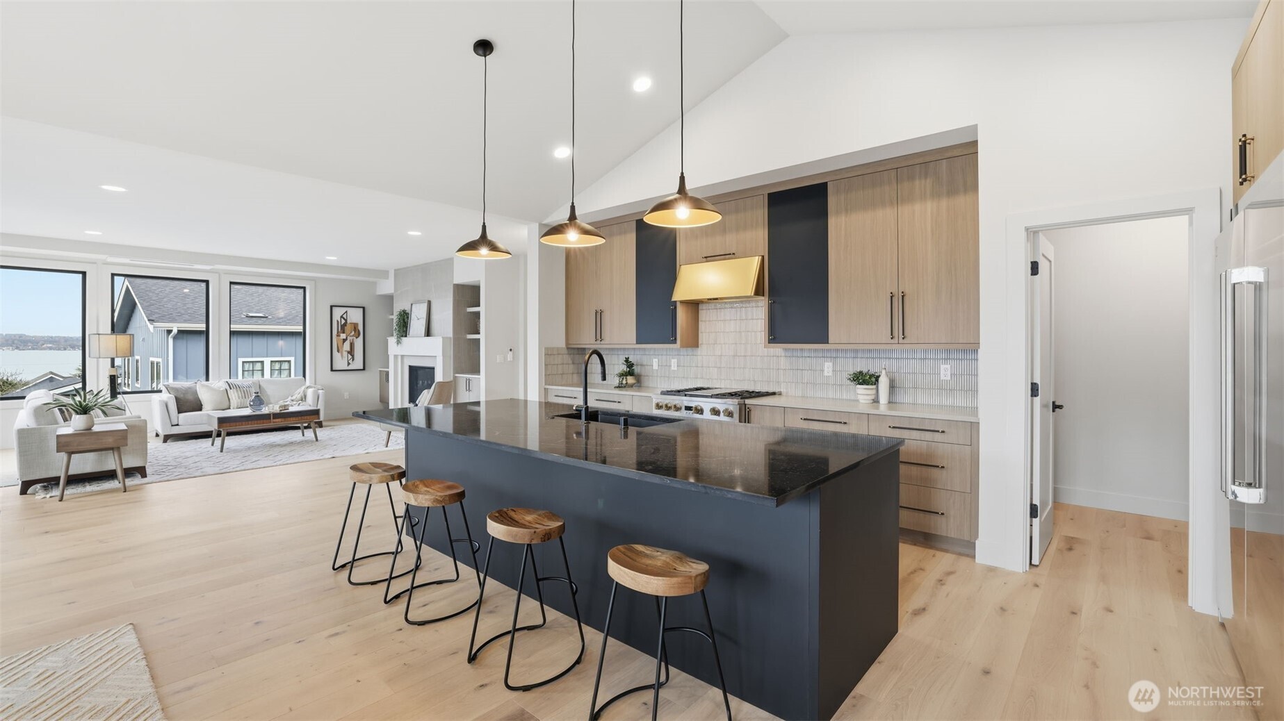 1015 N 35th Street Renton WA 98056