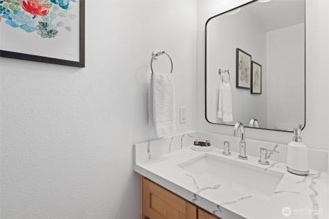 1548 NW 58th Street NW Seattle WA 98107