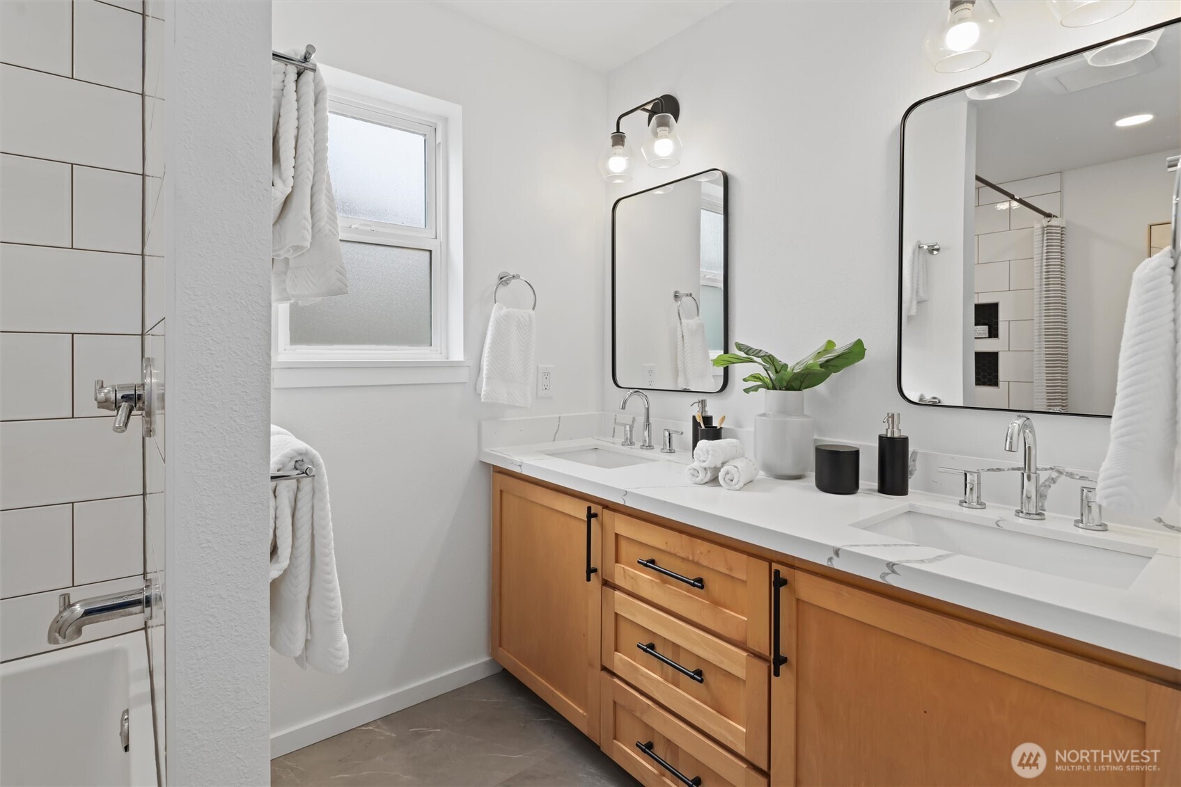 1548 NW 58th Street NW Seattle WA 98107