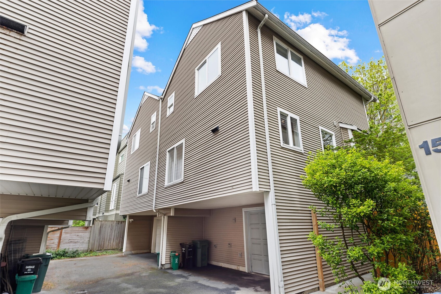1548 NW 58th Street NW Seattle WA 98107