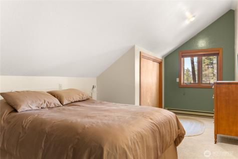 2 Trillium Road Winthrop WA 98862