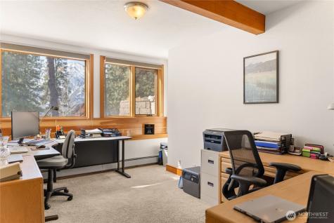 2 Trillium Road Winthrop WA 98862