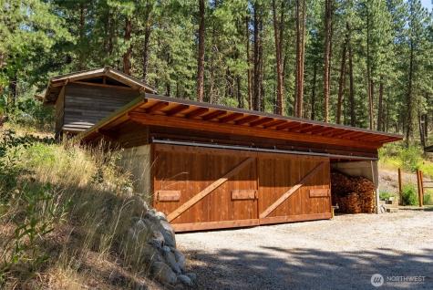 2 Trillium Road Winthrop WA 98862