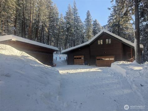2 Trillium Road Winthrop WA 98862