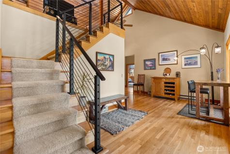 2 Trillium Road Winthrop WA 98862