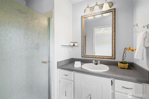 12220 SE 217th Place Kent WA 98031