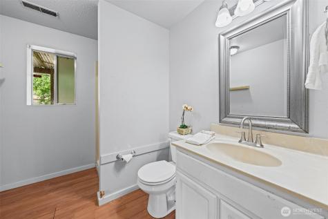 12220 SE 217th Place Kent WA 98031