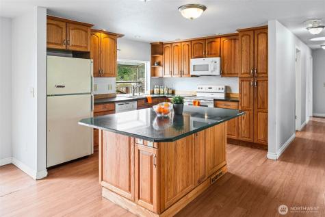 12220 SE 217th Place Kent WA 98031