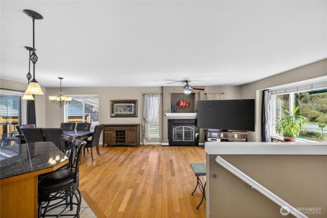 333 Lakeside Drive Sedro Woolley WA 98284