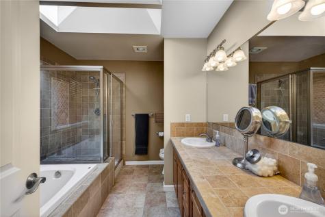 333 Lakeside Drive Sedro Woolley WA 98284