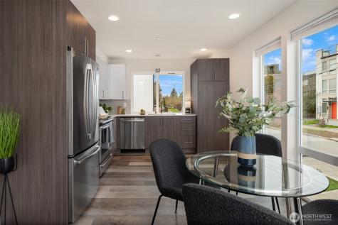 6251 8th Avenue NW Seattle WA 98107