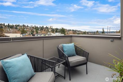 6251 8th Avenue NW Seattle WA 98107