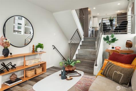 6251 8th Avenue NW Seattle WA 98107