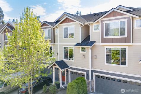 524 Pilchuck Path Everett WA 98201