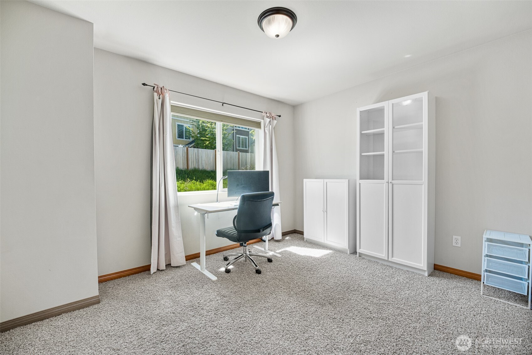 524 Pilchuck Path Everett WA 98201