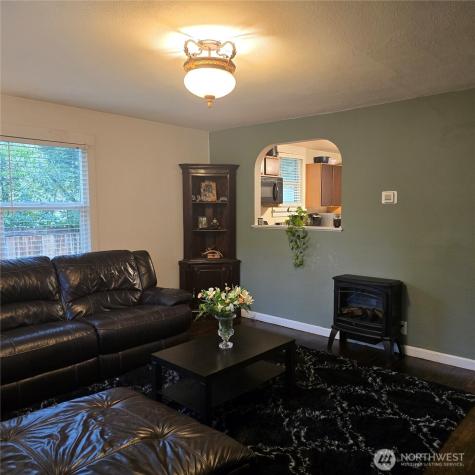 415 138th Street E Tacoma WA 98445