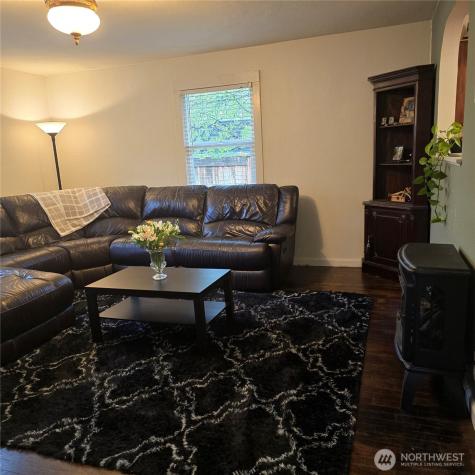 415 138th Street E Tacoma WA 98445