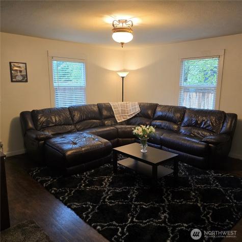 415 138th Street E Tacoma WA 98445