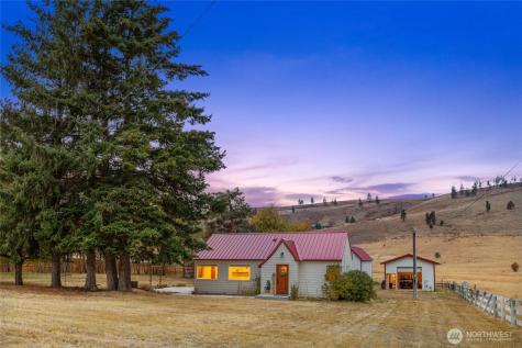 1371 Bettas Road Cle Elum WA 98926