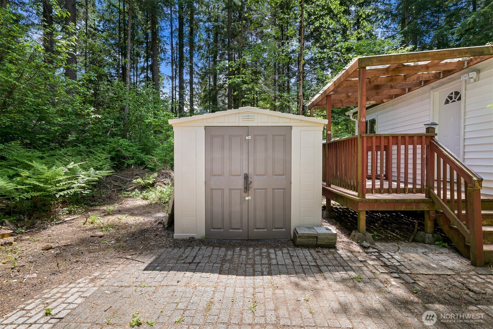 8331 Golden Valley Drive Maple Falls WA 98266